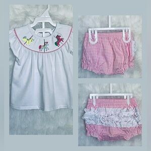 🩷 NEW 🩷 Girls Embroidered Short Set Carousel Horses & Ruffled Size 12/18m